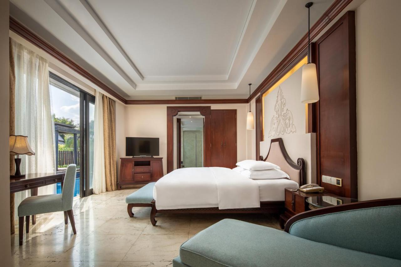 Pullman Sanya Yalong Bay Villas & Resort Exterior photo